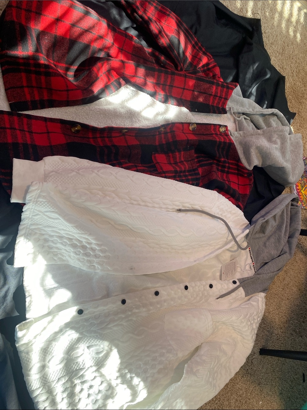 Bundle of Shackets size medium